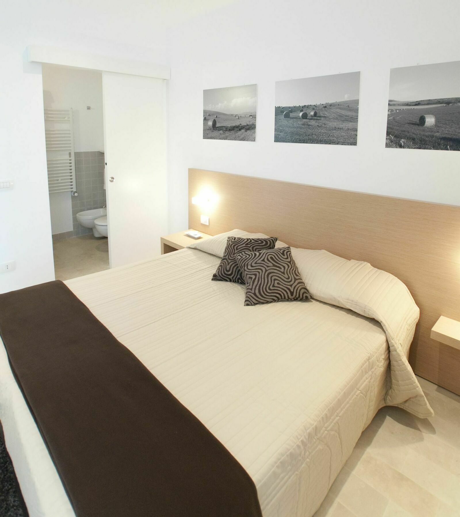 Le Stanze Del Sole Bed & Breakfast Ragusa Exterior photo
